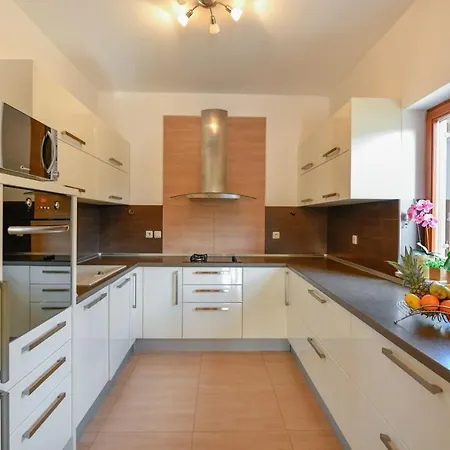 Ctim247 Holiday House With Private Pool イモツキ