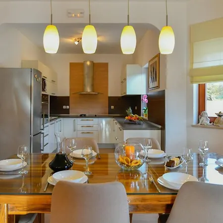 ヴィラ Ctim247 Holiday House With Private Pool *