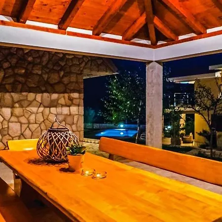 Ctim247 Holiday House With Private Pool ヴィラ イモツキ